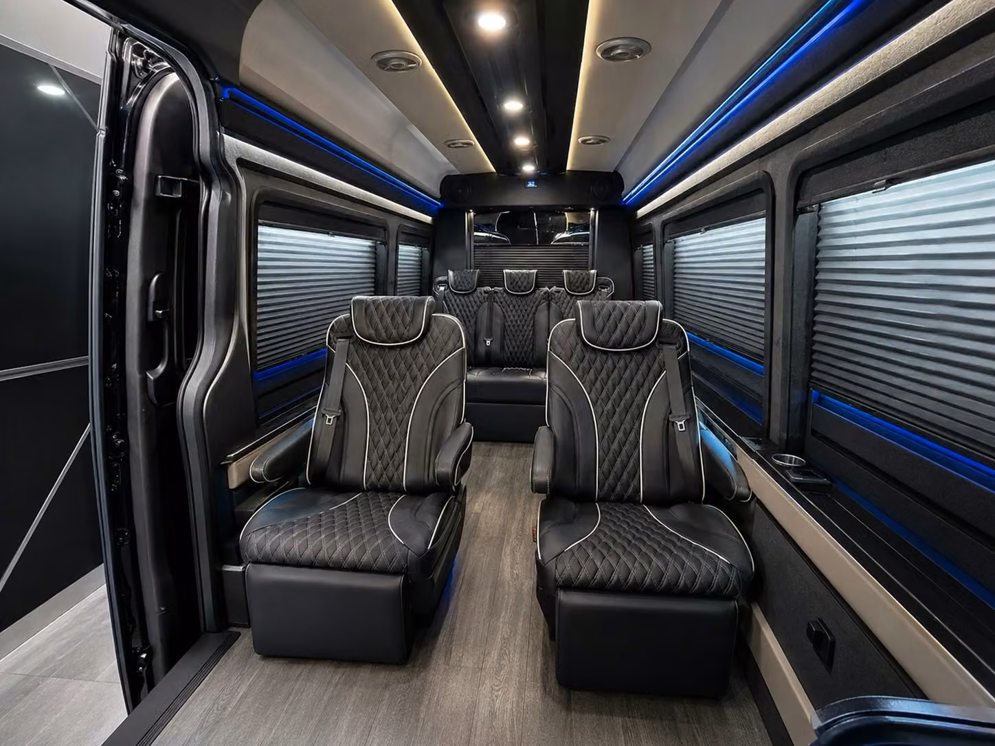convention and conference airport shuttles at the walter e washington convention center
