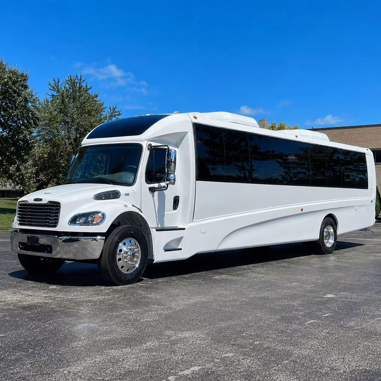 minibus rentals for smaller dc prom groups heading to suburban venues