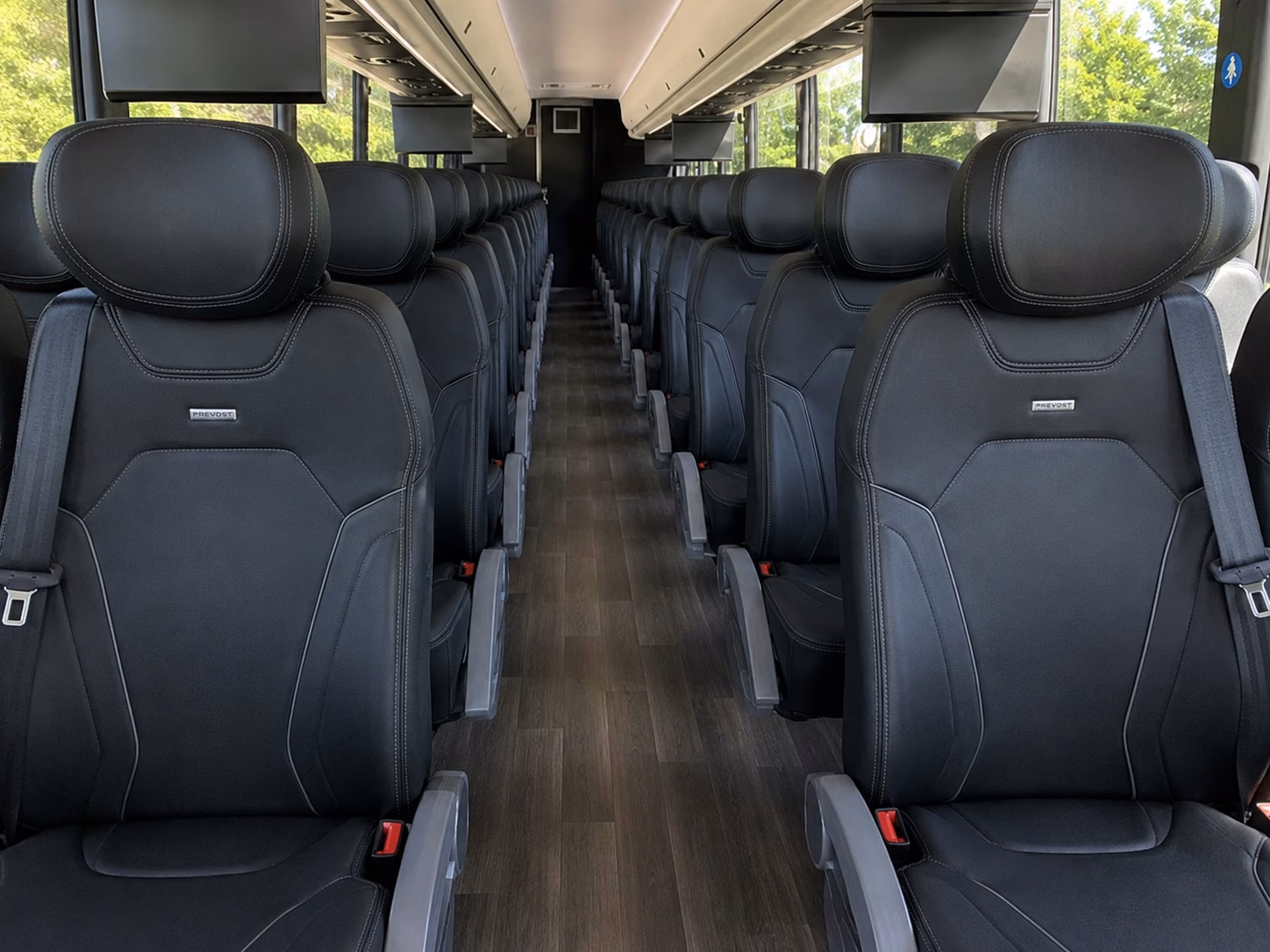 what to know about wedding transportation at dc s most popular venues